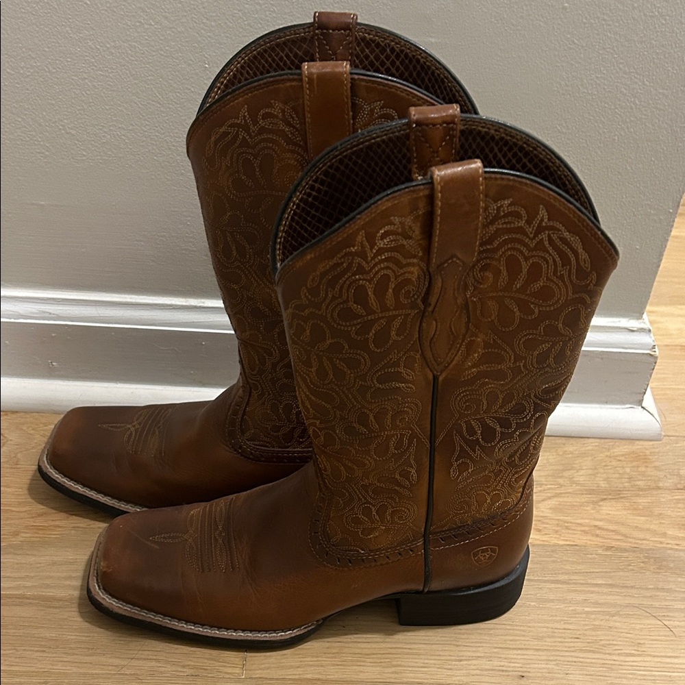 Brown Leather Ariat Boots